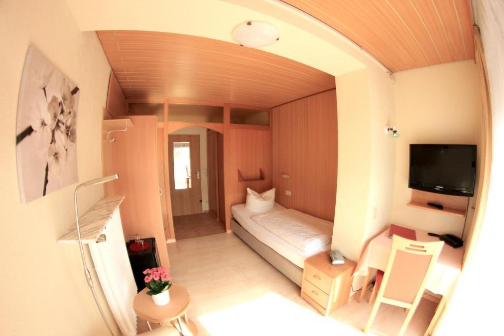 Hotel Schmid باد بيلنغن الغرفة الصورة
