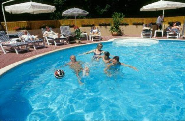 Hotel Schmid باد بيلنغن المظهر الخارجي الصورة
