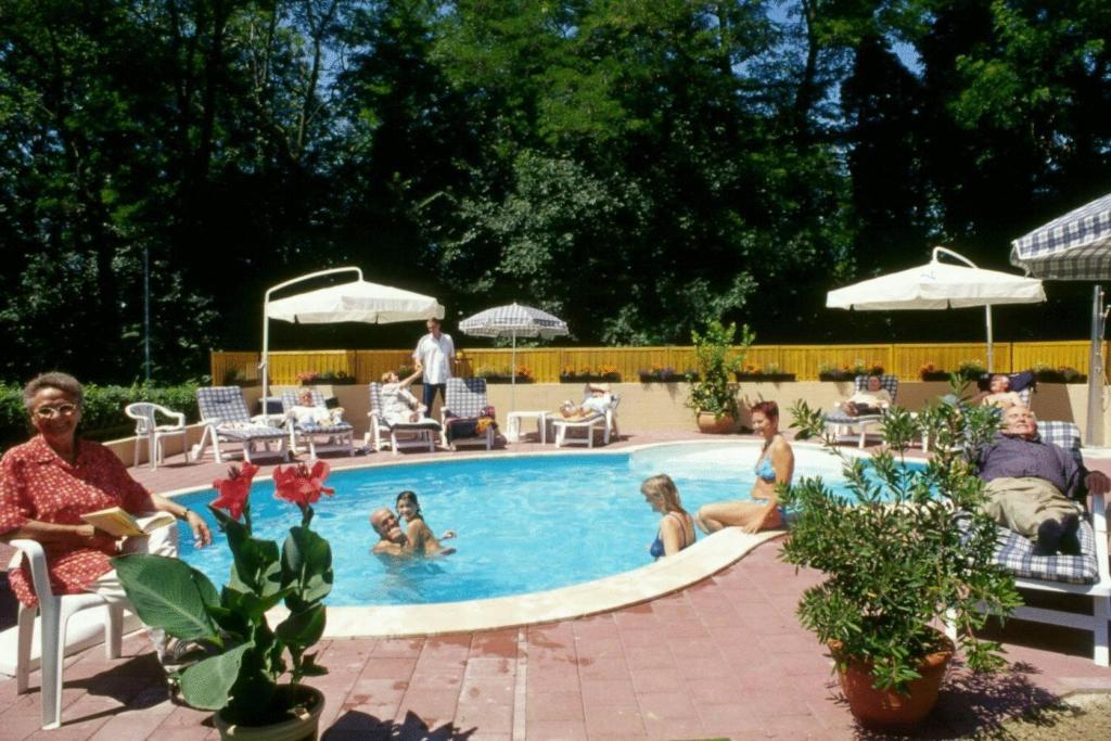 Hotel Schmid باد بيلنغن المظهر الخارجي الصورة